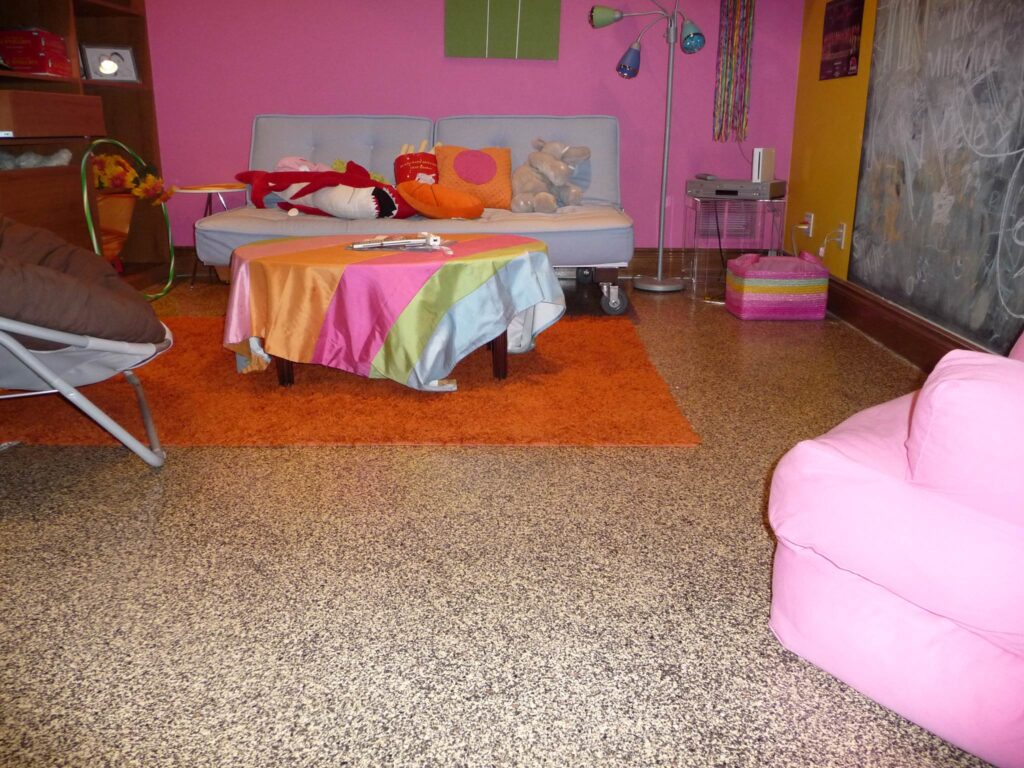 Best Flooring For Epoxy Chip Floor Coating In Dubai, Uae