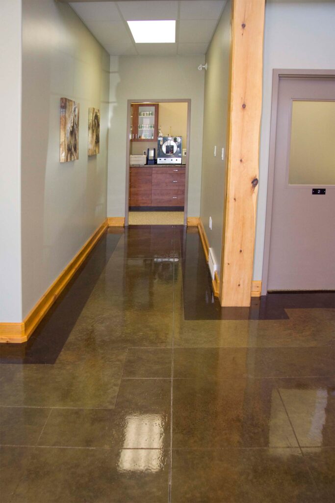 Best Flooring For Epoxy Chip Floor Coating In Dubai, Uae