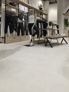 Lifestyle Choice (L/C) Retail Clothing Stre In Dubai Hills Mall Is Finished With Microcement Flooring From Duraamen. Image 10