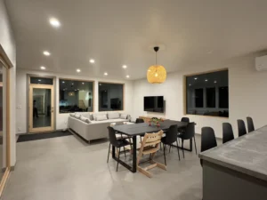 Discover This Stunning Modern Home In The Mountainous Region Of Hungry Horse, Montana, Where The Beauty Of Arapido Sprayable Microcement Flooring Takes Center Stage